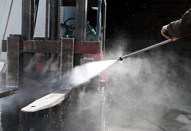 Why Choose Our Certified Pressure Washing Experts for Your Project Needs in Ivins, UT?